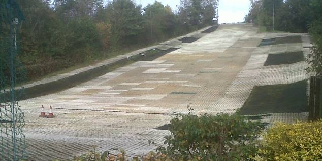 Dry slopes Runcorn Ski Centre trail map
